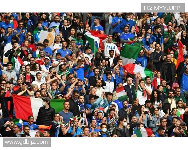 足球明星妻子们的华丽聚会瞬间分享与精彩时刻回顾