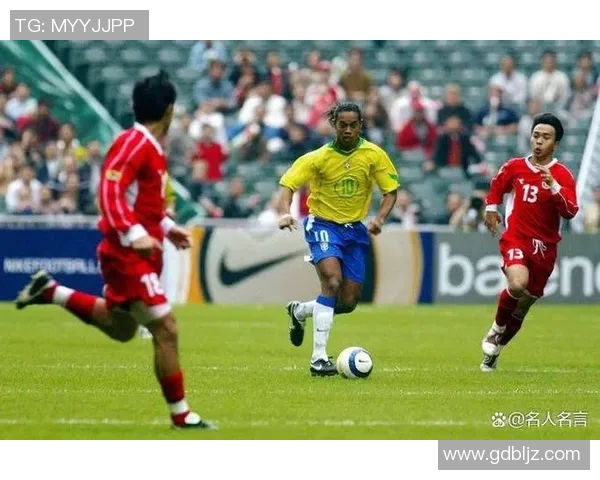 足球明星高峰过人技巧揭秘及其在比赛中的影响力分析