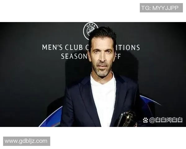 爷爷心中的足球传奇他最爱的明星球员故事与回忆