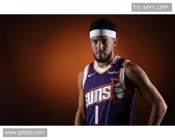 德文布克在NBA赛季中的精彩表现与未来展望分析